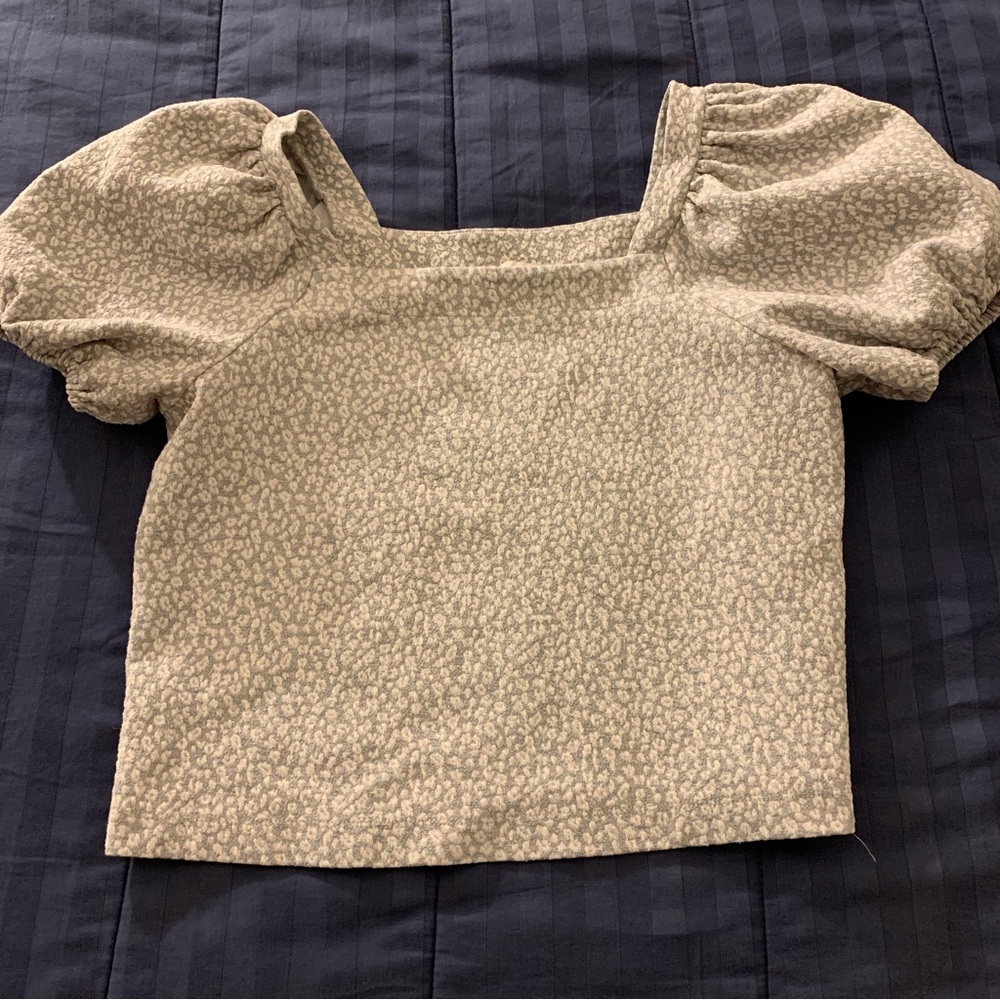 Loft Puff Sleeve Crop Top Size Large